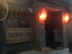 -脚下咖啡·CHILL酒馆(灵光东巷店)