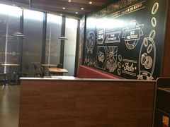 大堂-汉堡王(新城吾悦广场店)