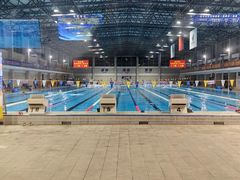 -奥冠体育华师附中恒温游泳馆