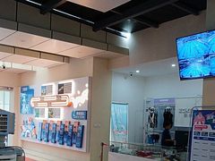 -奥冠体育华师附中恒温游泳馆