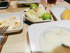 奶油蘑菇汤-豪客来牛排(海沧阿罗海店)