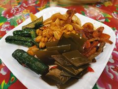 开胃拼盘-闯关东东北农家菜(崂山石老人店)