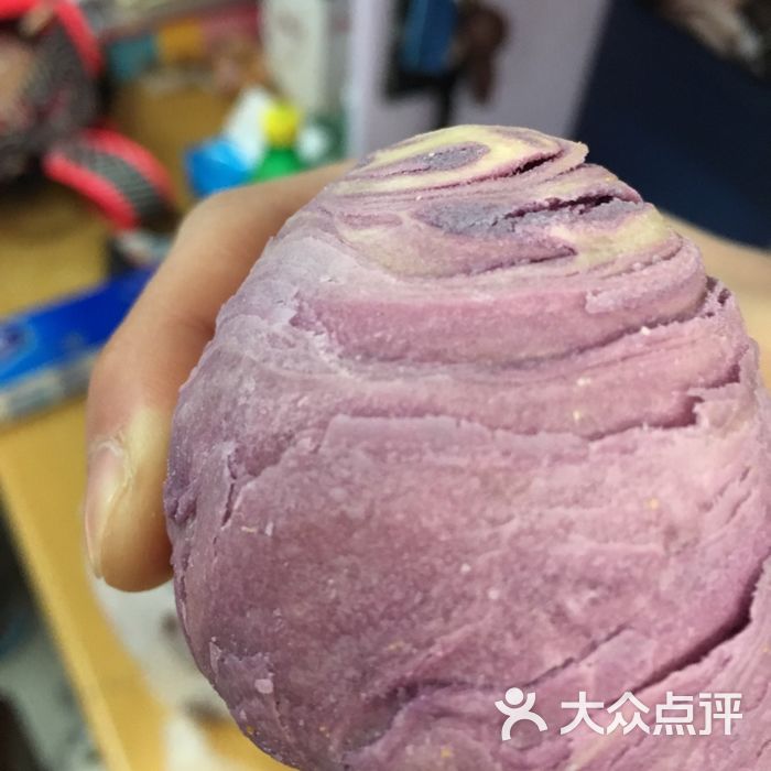 鲍师傅紫薯鸳鸯酥图片-北京小吃面食-大众点评网
