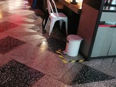 -九鼎轩脆毛肚火锅(邗江万达店)