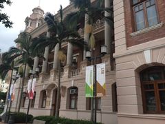 -香港大学