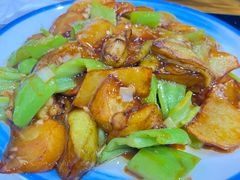 地三鲜-延边烧烤铁锅炖(万科店)