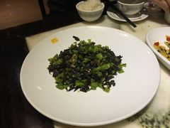 -蔼若春.传承三十年云南菜(金碧公园店)