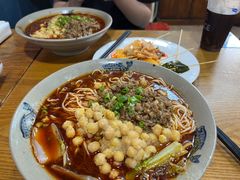 -丁丁猫重庆小面(徐州路店)