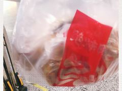 -绝味鸭脖(龙阳路生活广场店)