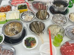 -朱富贵火锅(金融街万达店)