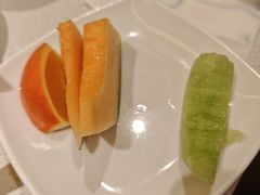 -小鱼小牛(世欧广场店)