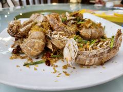 -三亚火车头万人海鲜广场