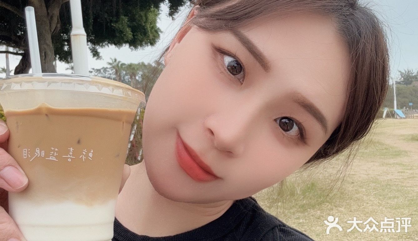 厦门海边咖啡厅-阴天也很美的鲸喜蓝眼泪🐳