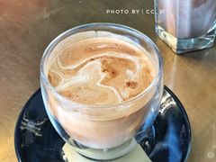 dirty渐层咖啡-The Coffee Academïcs(铜锣湾店)