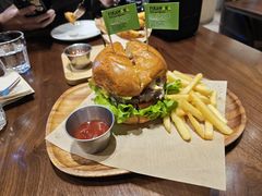 -FIKA WAKA(西岸凤巢店)