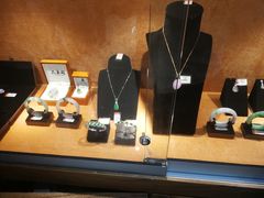 -品真阁华夏典当行(四通桥店)