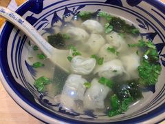 鲜肉荠菜馄饨-头壹号饸饹面·大油条(常营店)