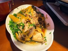 -魏铭鱼头捞饭(晋阳路店)