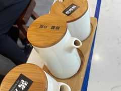 -李与白包子铺(桐梓林店)
