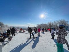 -亚布力新体委滑雪场