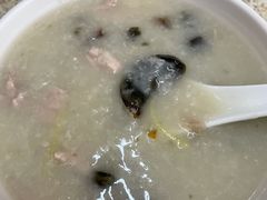 皮蛋瘦肉粥-河记肠粉店