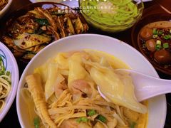 -李与白包子铺(桐梓林店)