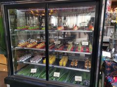 面包甜点陈列柜-东莞塘厦三正半山温泉酒店·沙利文西餐厅