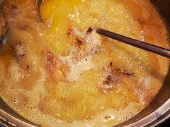 -鲜入围煮花胶鸡海鲜火锅