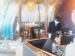 大堂-荷塘秋月·本帮江浙菜(国权路店)