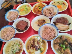 -蓝田九大碗民俗食府(蓝田店)