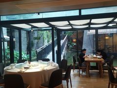 -渝半城经典川粤菜(重庆天地店)