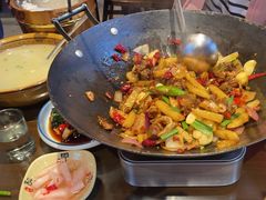 -富正毅三下锅·湘西韵味(天门山索道店)