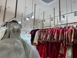 -Color卡诺婚纱礼服馆(南京严选店)