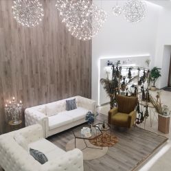 -沁·轻奢美容皮肤管理中心