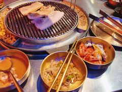 -釜山火炉·海鲜烤肉(紫藤路店)