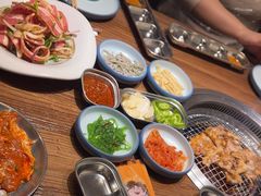 -明洞阿姨·韩式酱蟹烤肉·创意料理(三元桥店)