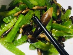 -郑庄脂渣海鲜楼(九水路店)