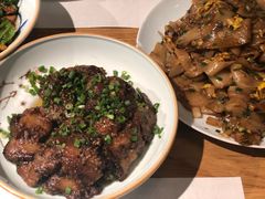 -啄佬食堂