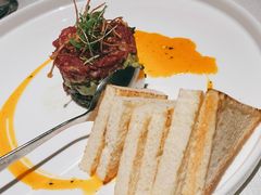 牛肉塔塔配牛油果黑橄榄酱-Solo(衡山路店)