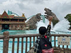 -七彩云南欢乐世界