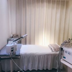 -F.N冻龄皮肤管理中心