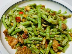 白豆角烧肉-友明堂.小桃园煨汤(滨江时代walk店)