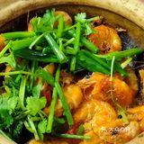 抵食夹大件的煲仔菜～秋哥美食