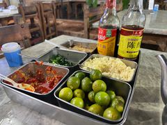 -四川小胡子海鲜(丁村万人海鲜广场店)