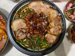 蔬菜包猪蹄-HOTISLAND海鸡岛·韩国料理(江南西店)
