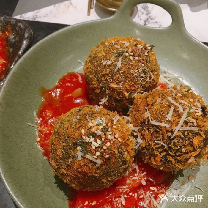 KCOOKING概念韩餐(世茂52+店)墨鱼芝士饭团图片