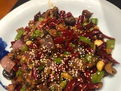 -万重锦·人文川菜馆(骡马市店)