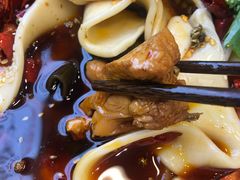 -晓彭肥肠鸡·泡椒鸡火锅(水木天地店)