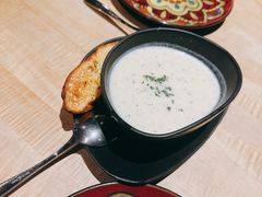 黑松露土豆汤-LENBACH兰巴赫西餐啤酒坊(大连东港店)