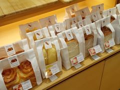 -好利来(新华百货店)